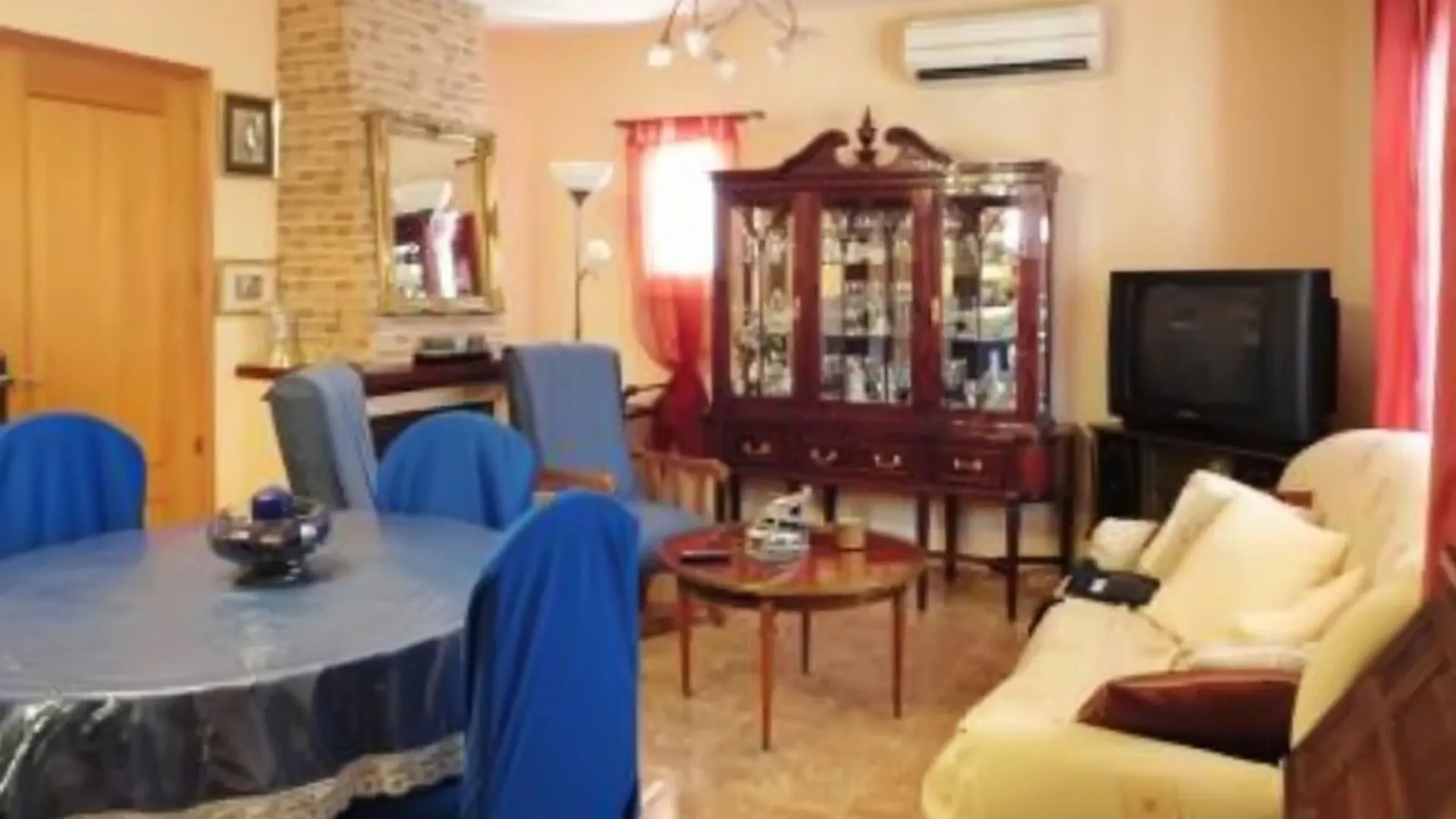 Well-Appointed, 4-Bedroom House In Alcudia With A Furnished Terrace An Puerto de Alcúdia