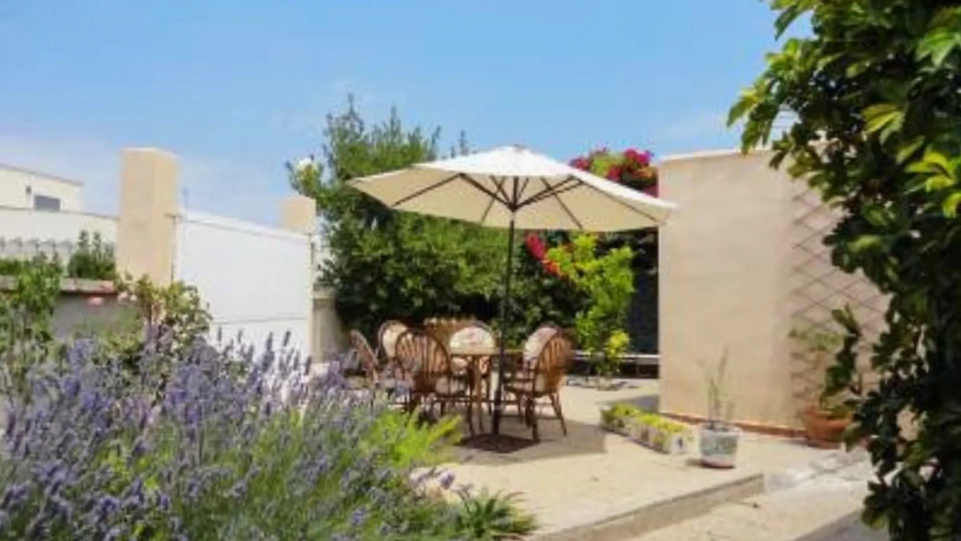 Well-Appointed, 4-Bedroom House In Alcudia With A Furnished Terrace An Puerto de Alcúdia 0*,